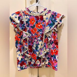 ✨Size small BOUTIQUE KARLIE top. Like NEW. SO CUTE!
